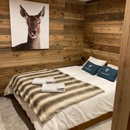 1650 Moriond - 2 Double Bedroom Near Snow Front Courchevel Bagian luar foto