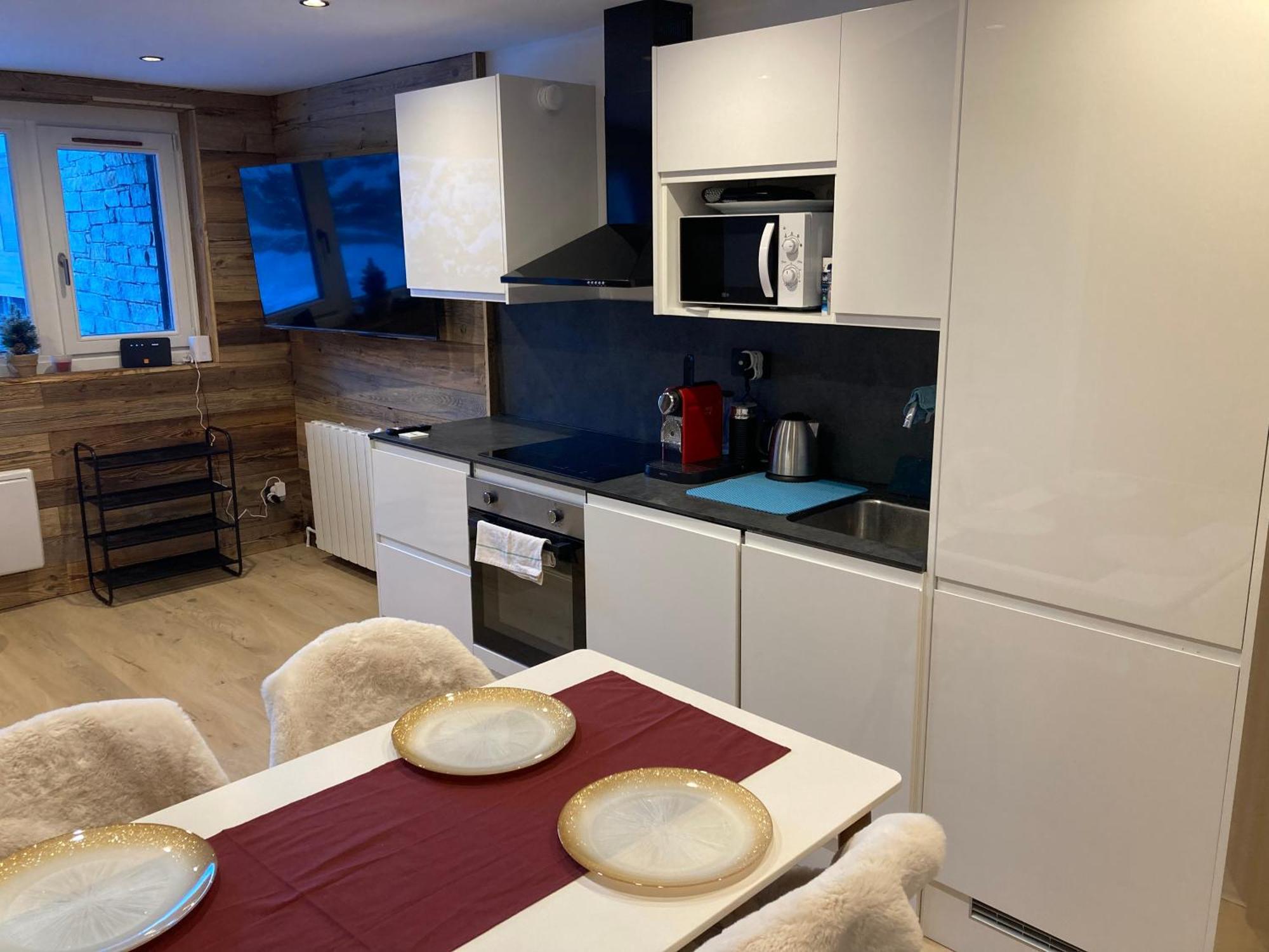1650 Moriond - 2 Double Bedroom Near Snow Front Courchevel Bagian luar foto